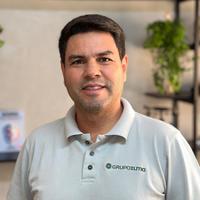 ADRIANO LOPES