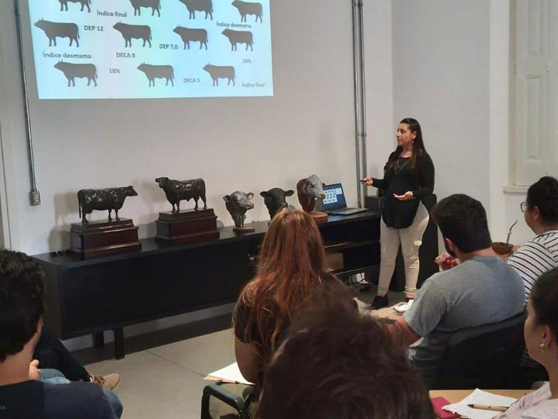 ANC reúne mais de 80 alunos de Agronomia da Ufpel em aula em Pelotas (RS)